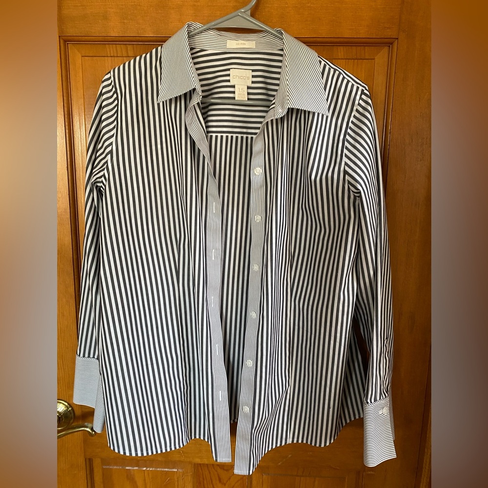 Chico's  women Black and White Striped Button Down Shirt